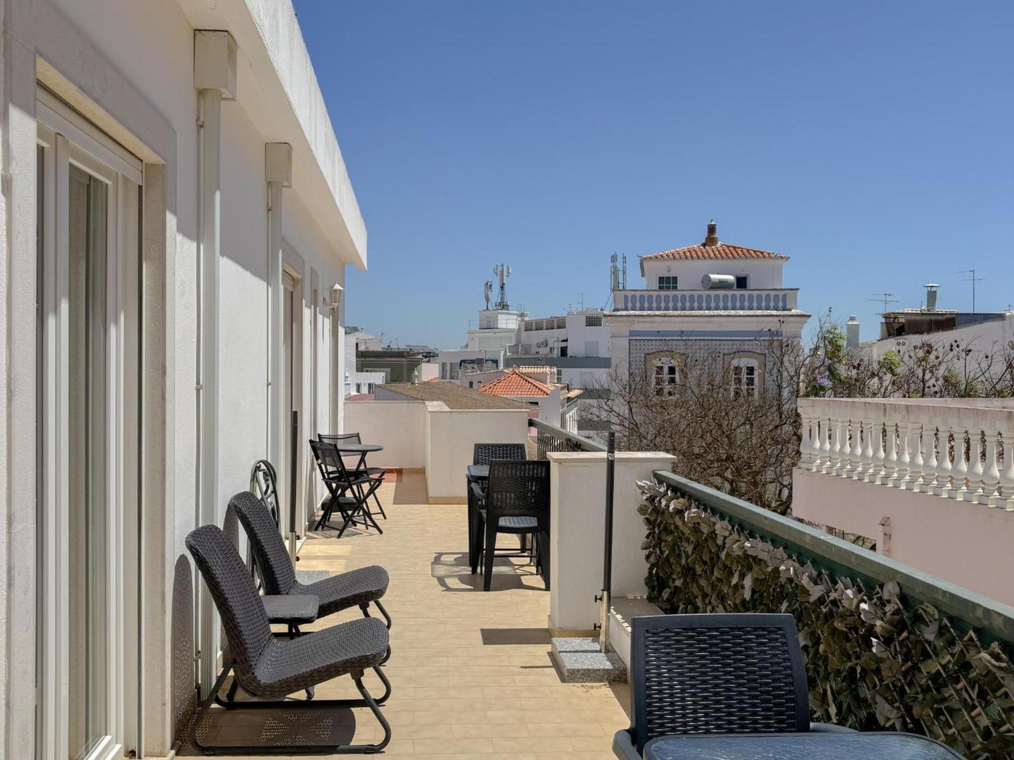 Apartment Penthouse With Balcony In The Historic Center #1956
